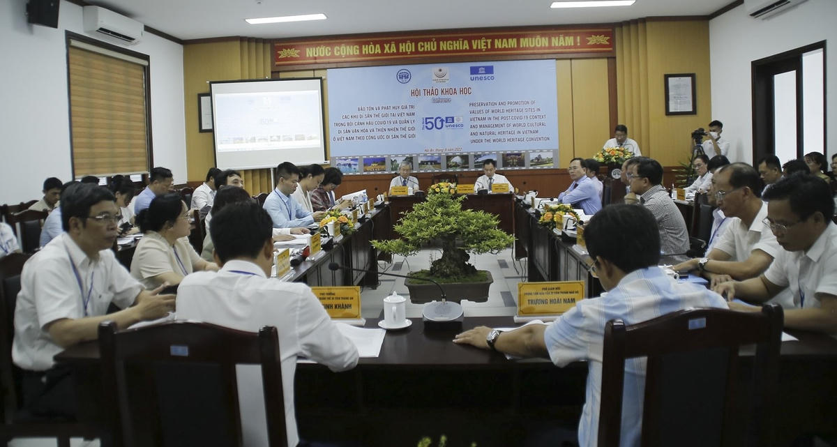 Ông Trần Văn Tân, Phó Chủ tịch UBND tỉnh Quảng Nam phát biểu tại hội thảo.
