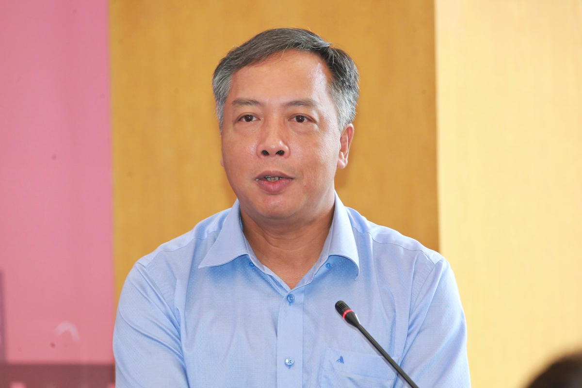 Trưởng ban tổ chức, Tổng biên tập Báo Đầu tư Lê Trọng Minh phát biểu tại buổi lễ.