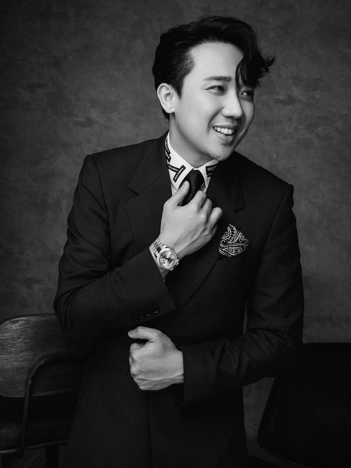 Anh cho biết từ khi quen vợ cho tới khi đã kết hôn, cả hai đã không ít lần gặp những lời đồn đoán ác ý.