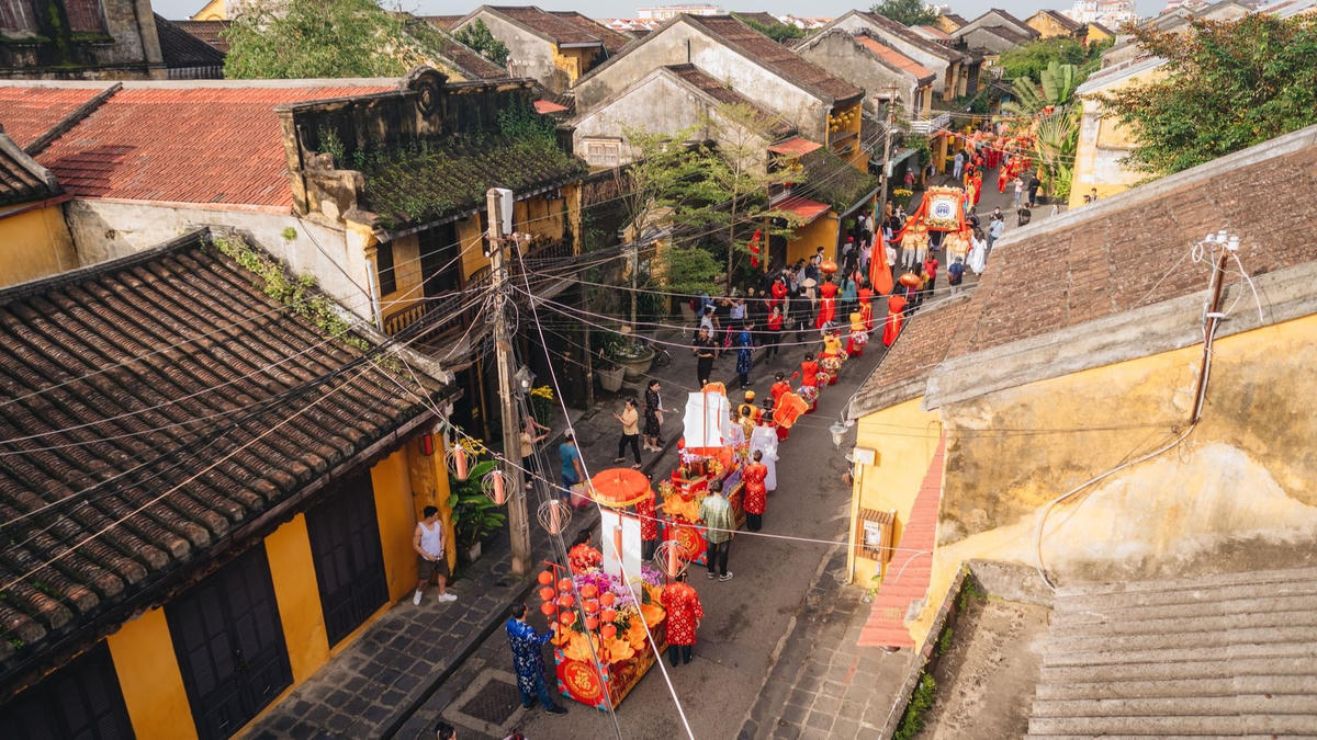Hội An vẫn bảo tồn và phát triển các giá trị văn hóa có lịch sử hằng trăm năm, có sự giao thoa của nhiều nền văn hóa. Ảnh: Duy Hậu.