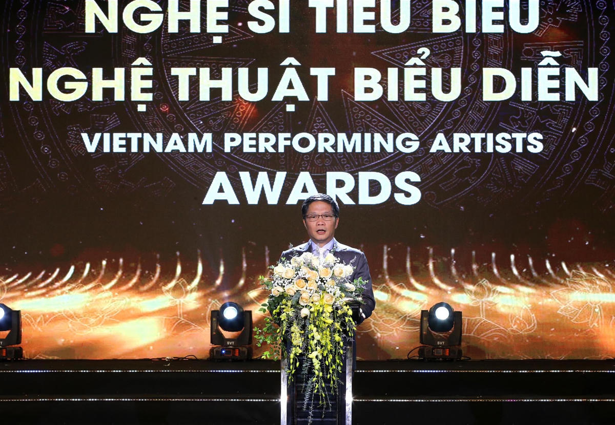 Ủy viên Bộ Chính trị, rưởng Ban Kinh tế Trung ương Trần Tuấn Anh phát biểu tại buổi lễ.