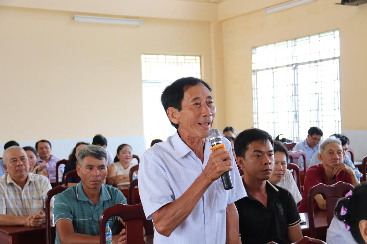 Cử tri xã Xuân Thắng, huyện Thới Lai phát biểu.
