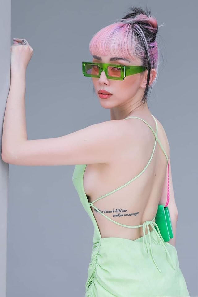 Sở hữu hình thể săn chắc, nuột nà, Tóc Tiên thường xuyên diện những trang phục khoe khéo body thon gọn.