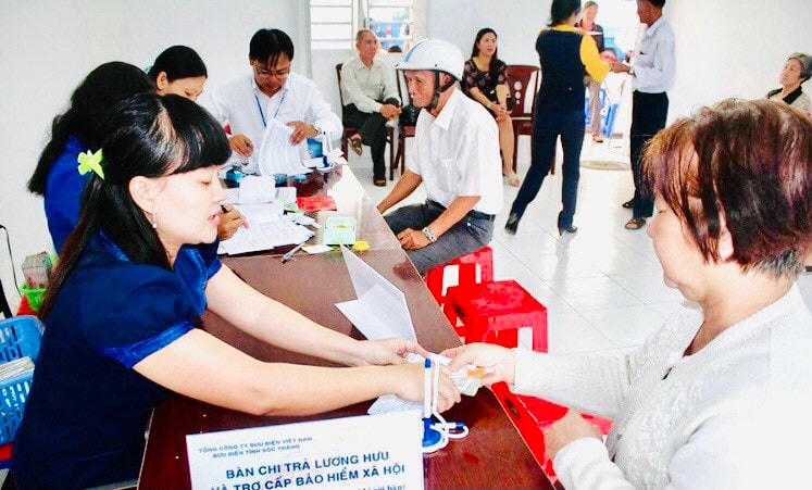 13 hiệp hội doanh nghiệp cho rằng, việc tăng tuổi nghỉ hưu làm tăng tỷ lệ rút bảo hiểm xã hội một lần.