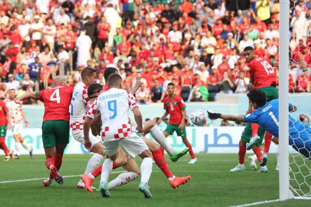 Croatia được đánh giá cao hơn nhưng gặp nhiều khó khăn trước đại diện châu Phi.