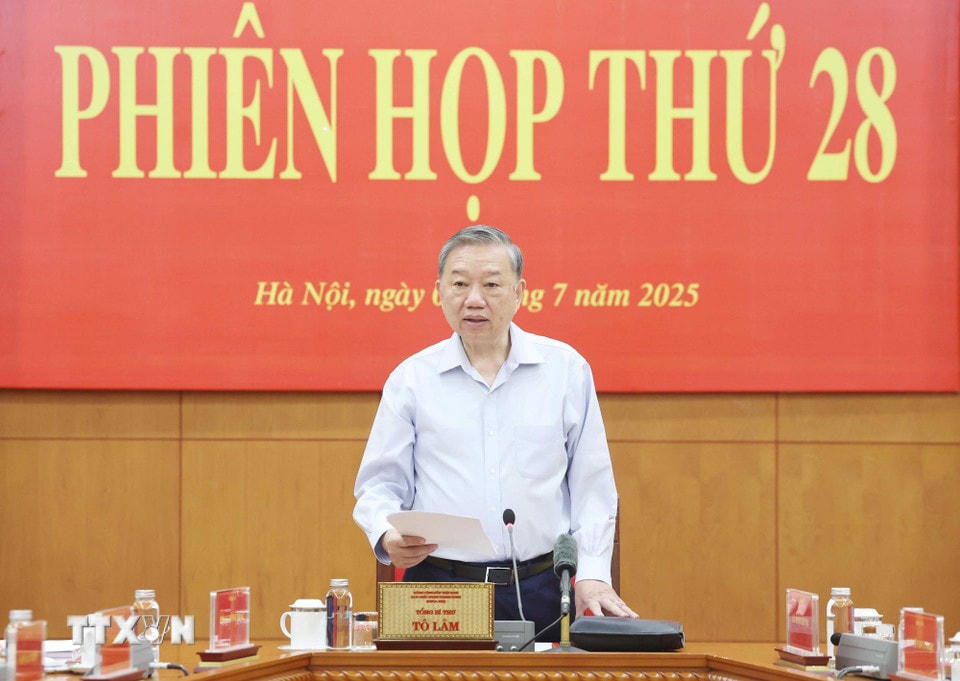 Tổng Bí thư Tô Lâm, Trưởng Ban Chỉ đạo Trung ương về phòng chống tham nhũng, lãng phí, tiêu cực phát biểu tại Phiên họp thứ 28 của Ban Chỉ đạo. (Ảnh: Thống Nhất/TTXVN)