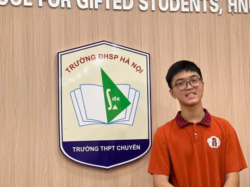 Phương Khải Minh đã chọn học khối chuyên Tin học, Trường THPT chuyên Đại học Sư phạm Hà Nội. Ảnh: Nhân vật cung cấp.