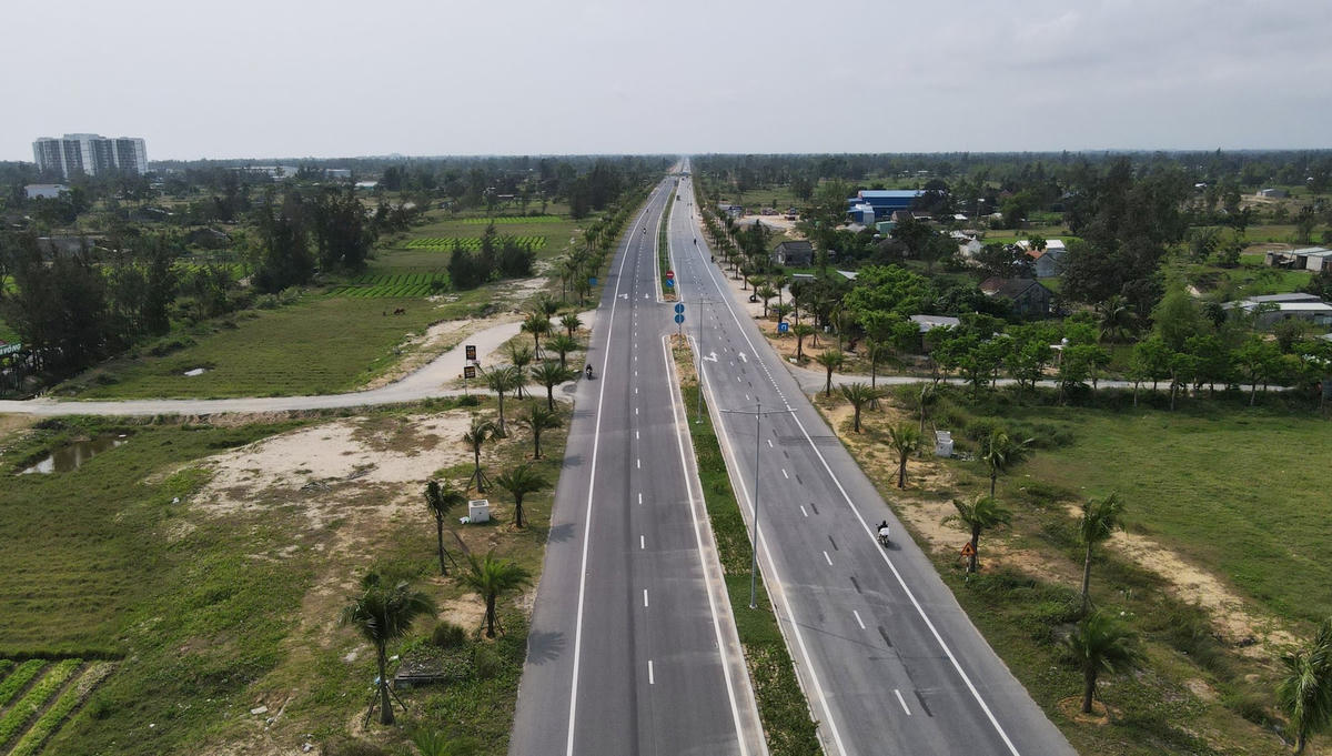 Tuyến đường Võ Chí Công nối với TP Đà Nẵng.