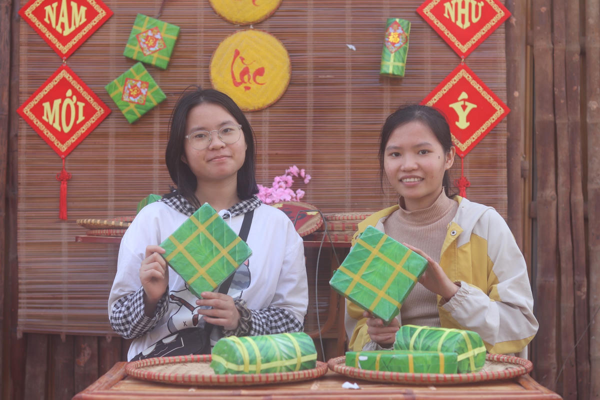 Tại khuôn viên chùa Cao còn nhiều địa điểm đẹp, tái hiện không gian Tết xưa.