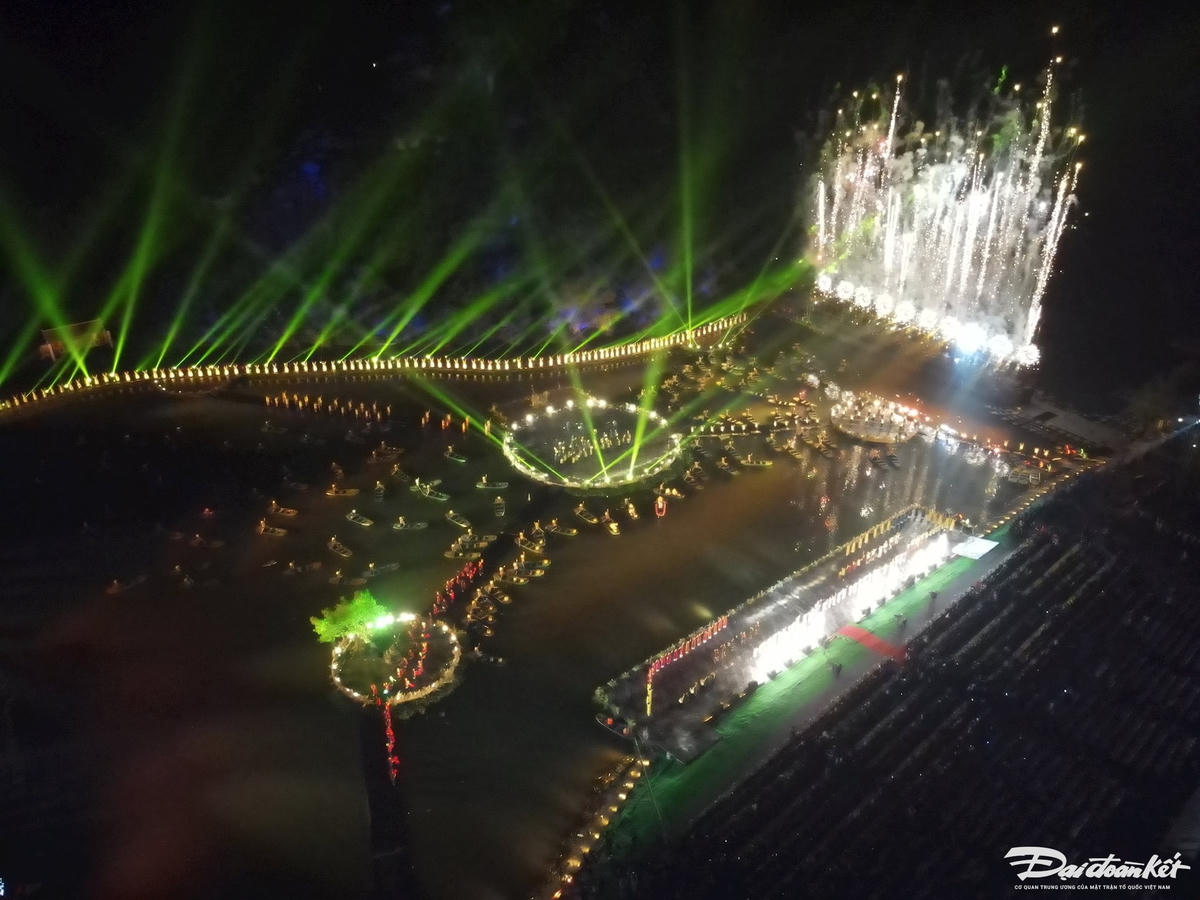 W_dji_fly_20231226_213358_333_1703605904643_photo-1-.jpg