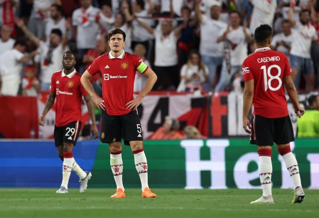 Maguire chơi tệ ở cả trận tứ kết lượt đi và về trước Sevilla (Ảnh: GI).