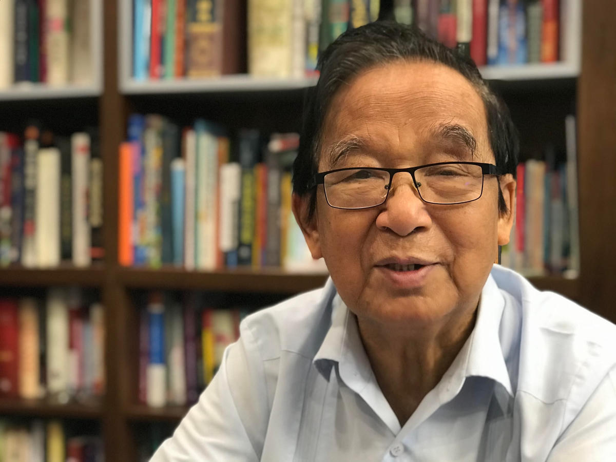 GS Nguyễn Lân Dũng.