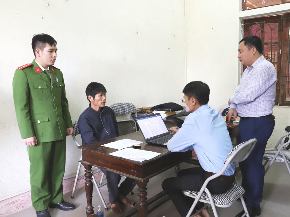 Đối tượng Nguyễn Xuân Trình tại cơ quan công an.
