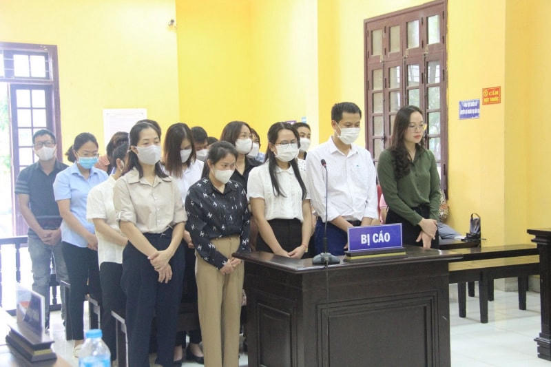 Các bị cáo tại phiên tòa. Nguồn: CAND.