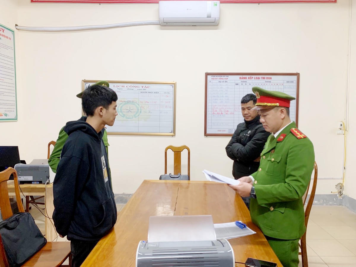 Cơ quan công an ra quyết định khởi tố và bắt tạm giam đối với Trần Trung Kiên.