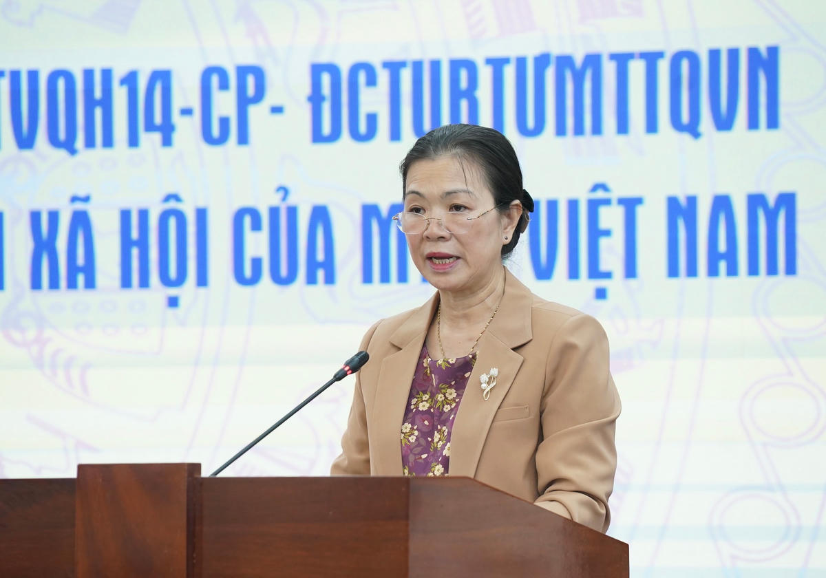Phó Chủ tịch UBTƯ MTTQ Việt Nam Trương Thị Ngọc Ánh phát biểu tại Hội nghị. Ảnh: Quang Vinh.