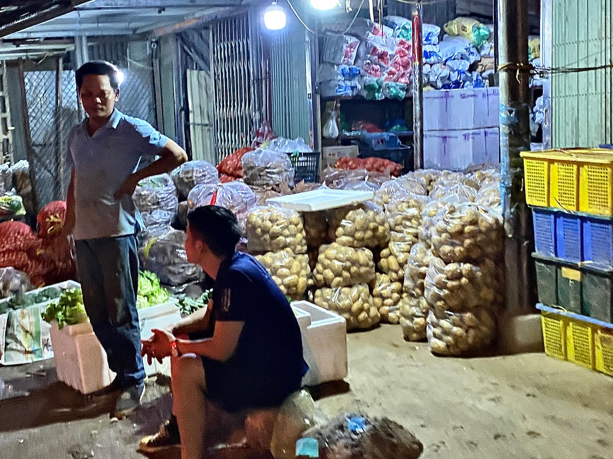 Giá cả có tăng nhưng ở mức nhẹ. Ảnh: Thu Quỳnh.