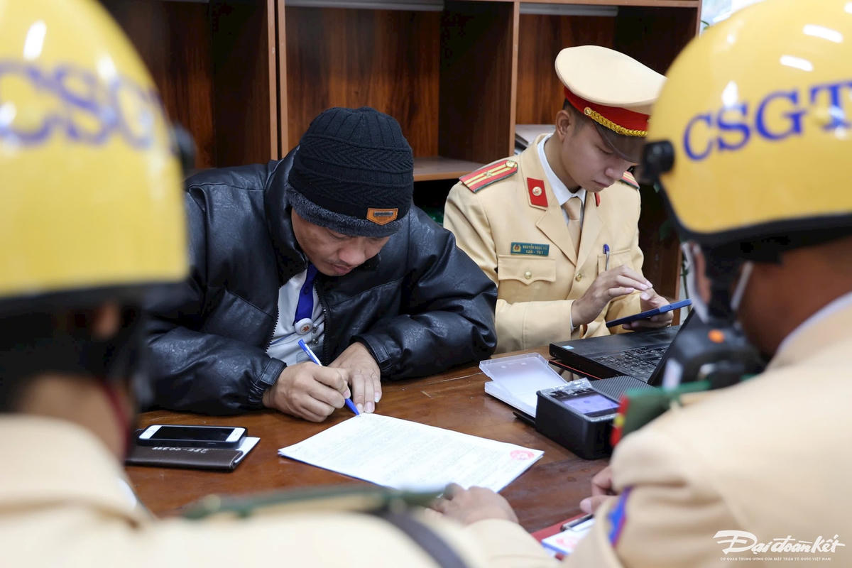 csgt hanoi_ra_quan-le-khanh21