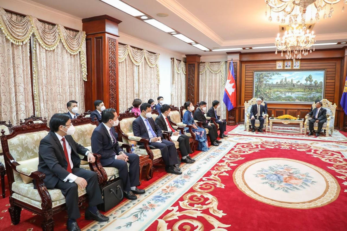 [Ảnh] Chủ tịch Đỗ Văn Chiến yết kiến Quốc vương Campuchia Norodom Sihamoni, chào xã giao lãnh đạo Nhà nước Campuchia
