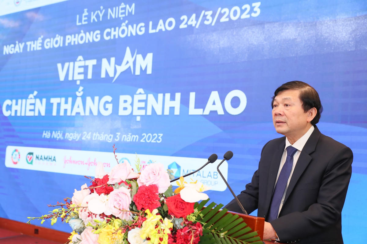 Phó Chủ tịch Nguyễn Hữu Dũng phát biểu tại Lễ kỷ niệm.