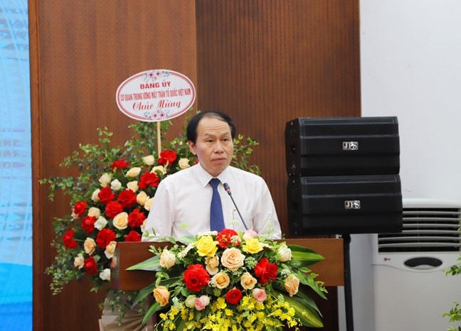 Ông Lê Tiến Châu, Ủy viên Trung ương Đảng, Phó Chủ tịch - Tổng Thư ký UBTƯ MTTQ Việt Nam phát biểu tại Đại hội.