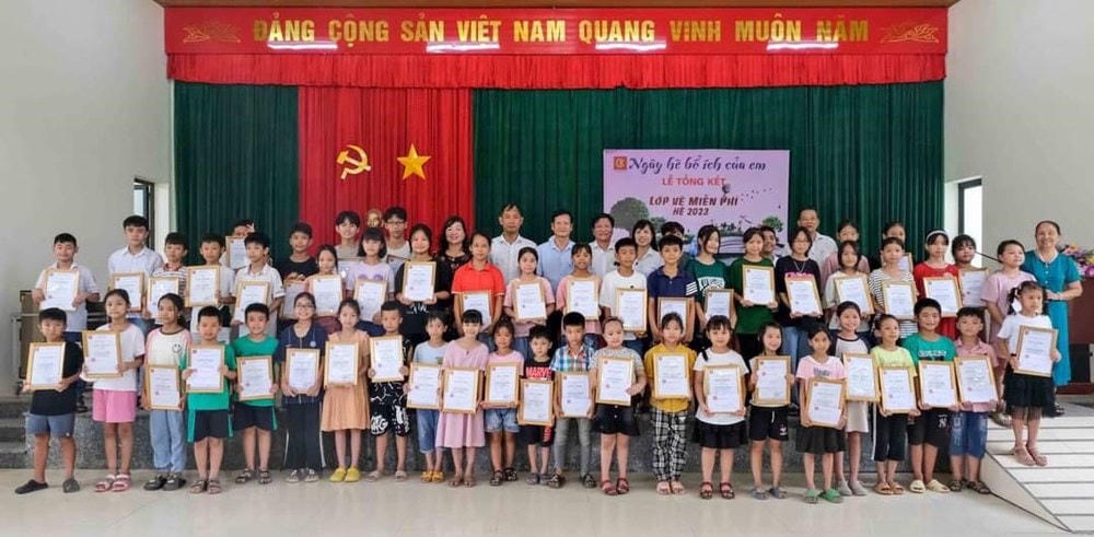 Trên 50 thiếu nhi được tuyển chọn để tham gia lớp học vẽ miễn phí tại Bảo tàng Mỹ thuật Cổ Đô trong mùa hè năm nay. (Nguồn: Vietnam+).