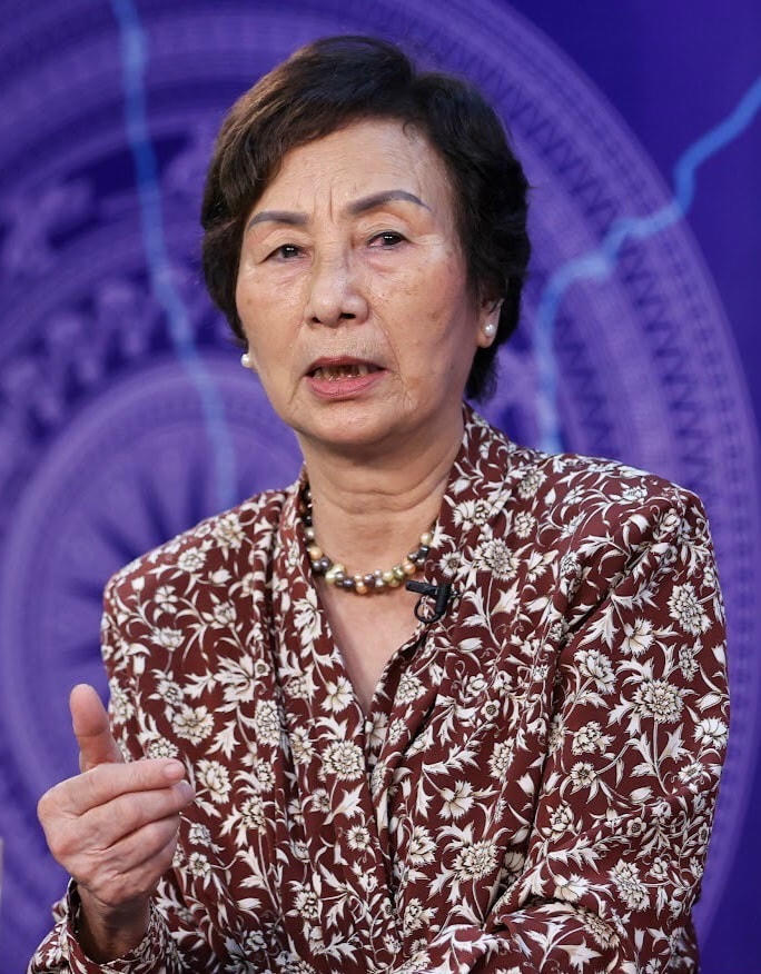 PGS.TS Bùi Thị An.  