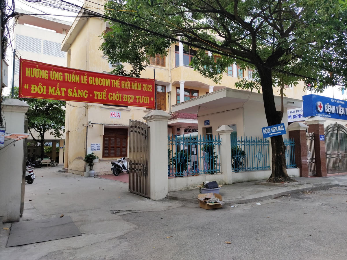 Khu vực cổng Bệnh viện Mắt Hải Phòng, nơi anh Hiệu bị nhóm 4 đối tượng tấn công.