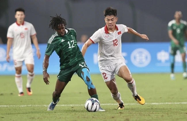 Việt Nam đối đầu Saudi Arabia. Ảnh: TTXVN.