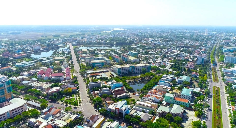 Một góc TP Tam Kỳ nhìn từ trên cao.
