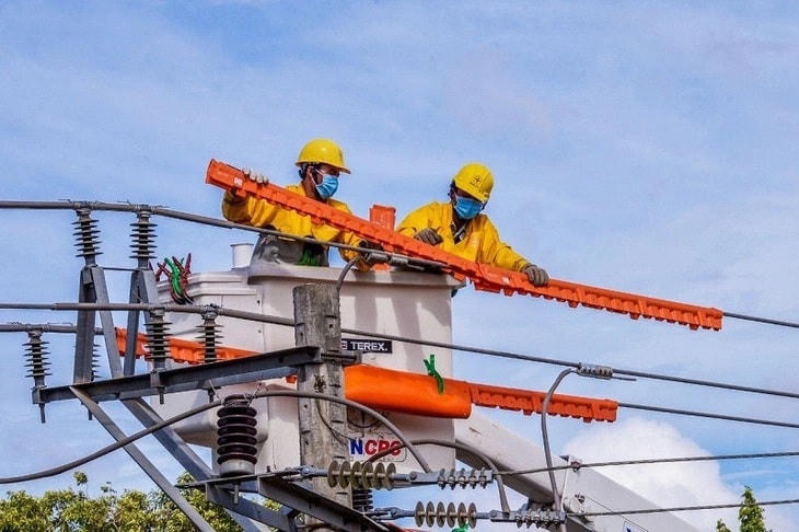 9 tháng năm 2023, tổng sản lượng điện sản xuất và nhập khẩu toàn hệ thống đạt khoảng 210,3 tỷ kWh.