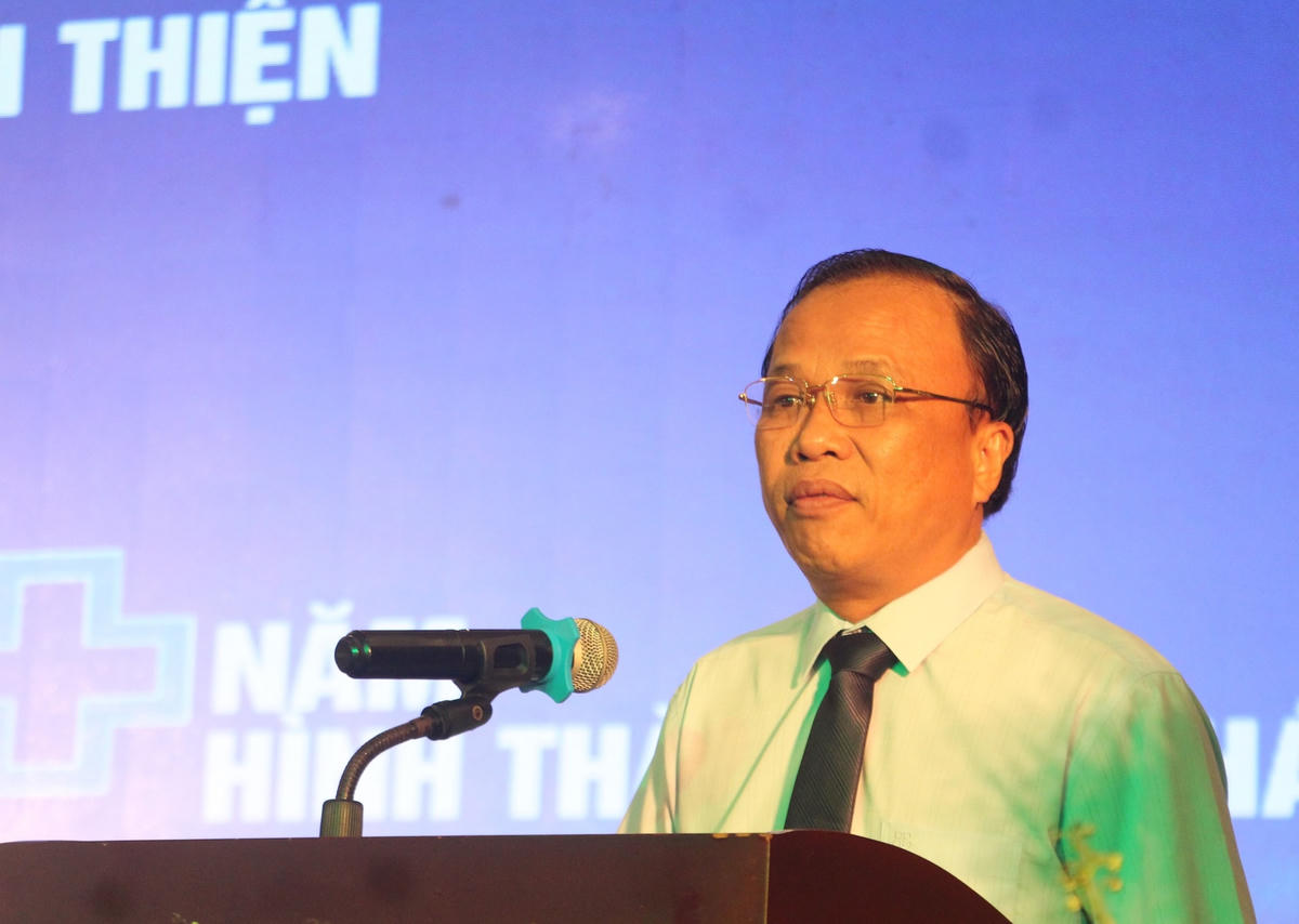 Ông Mai Văn Mười, Giám đốc Sở Y tế tỉnh Quảng Nam phát biểu Lễ kỷ niệm.