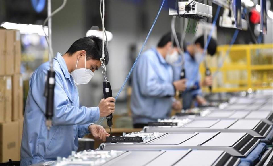 Tăng lương cũng là giải pháp giữ ổn định nguồn nhân lực cho các doanh nghiệp.