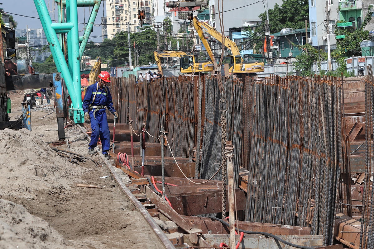 Hầm chui Giải Phóng - Kim Đồng sau gần một năm thi công: Phát sinh nhiều khó khăn