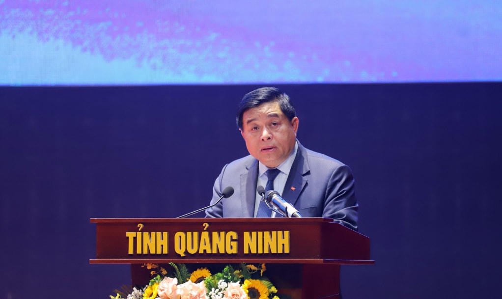 Bộ Trưởng Bộ Kế hoạch và Đầu tư Nguyễn Chí Dũng công bố Chương trình hành động của Chính phủ thực hiện Nghị quyết số 30-NQ/TW ngày 23/11/2022 của Bộ Chính trị.