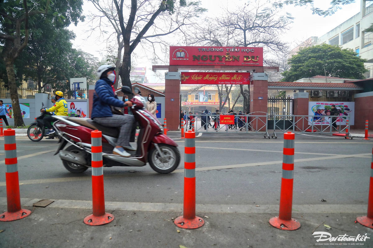 W_cam_xe_o_to-le-khanh6.jpg