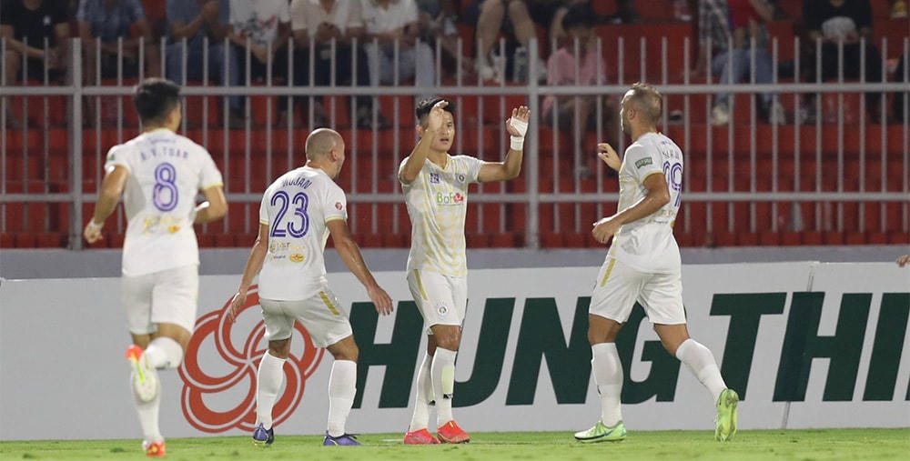 Hà Nội FC khẳng định bản lĩnh, đẳng cấp với ngôi vị số 1 V-League.