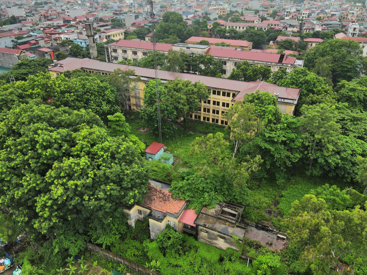 Lãng phí nhiều trụ sở, tài sản công