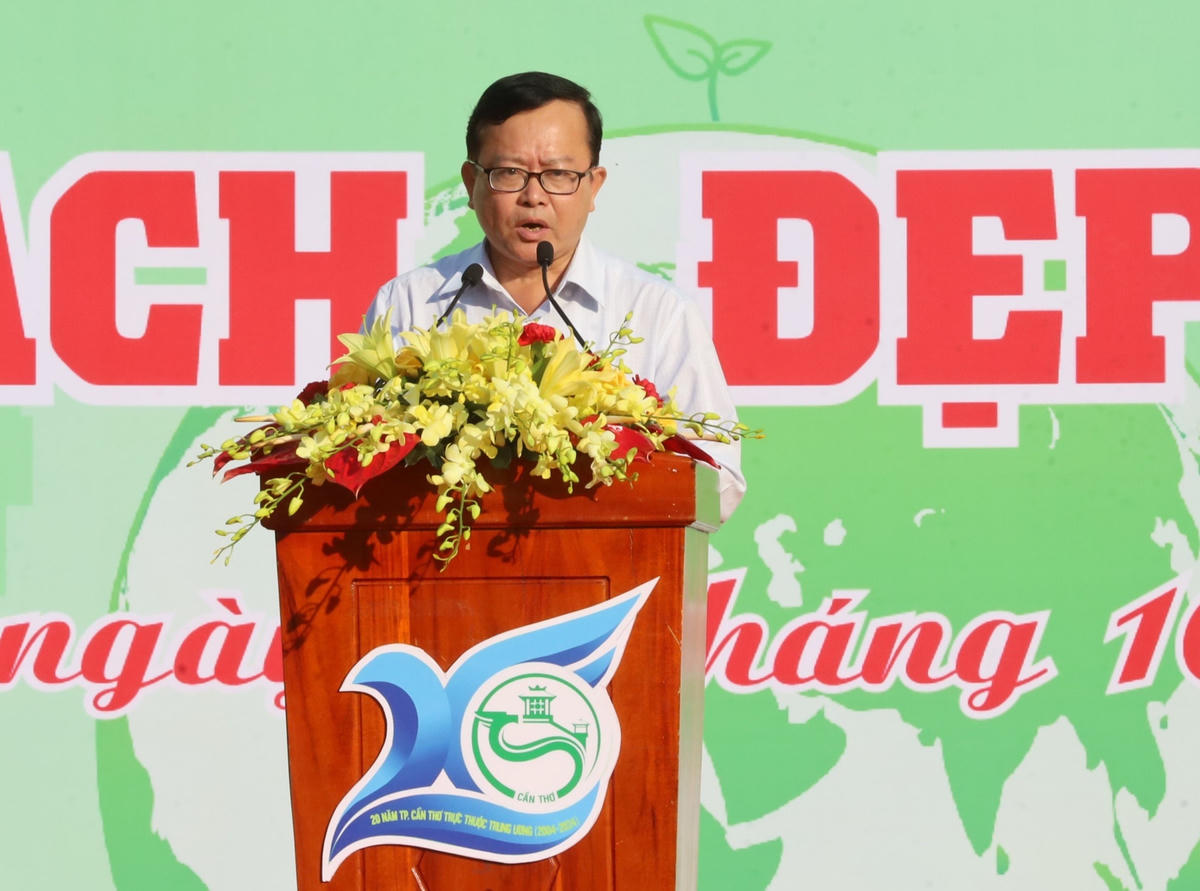 Ông Nguyễn Trung Nhân phát biểu.