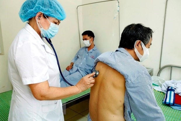 Bệnh nhân lao cần được hỗ trợ trong quá trình điều trị.  