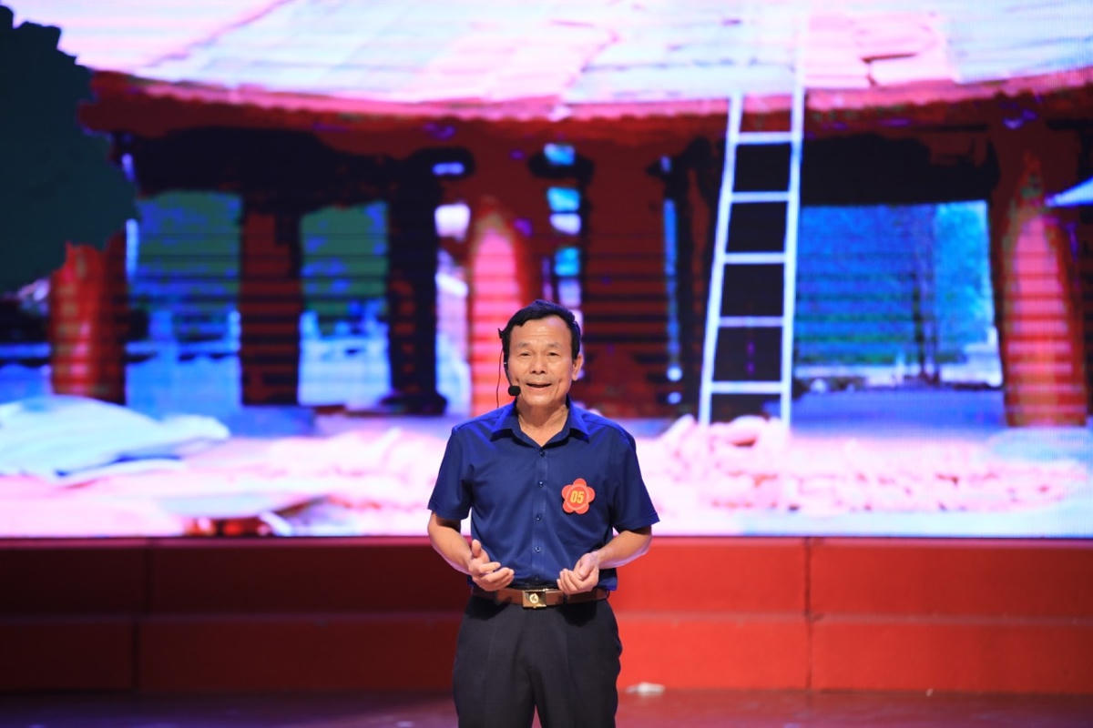 Ông Vũ Đức Chiêu tham gia Hội thi Trưởng ban Công tác Mặt trận giỏi TP Hà Nội.