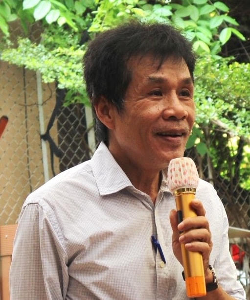 Nhà thơ Lê Minh Quốc.  