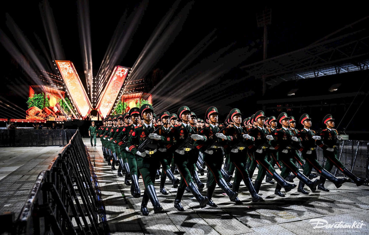 to_quoc_trong_tim-le-khanh16.jpg