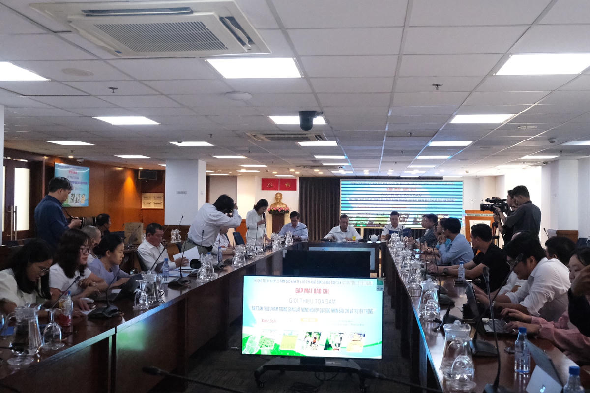 Quang cảnh về buổi họp giới thiệu về Toạ đàm “An toàn thực phẩm trong sản xuất nông nghiệp qua góc nhìn báo chí và truyền thông” được tổ chức chiều 13/11.