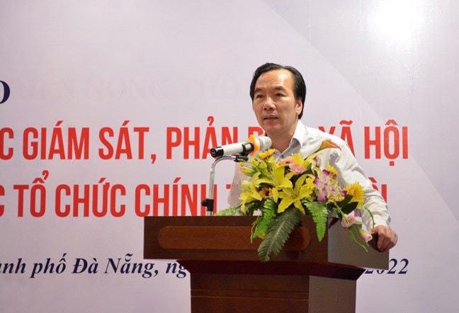 Phó Chủ tịch Ủy ban Trung ương MTTQ Việt Nam Ngô Sách Thực phát biểu tại Hội thảo.