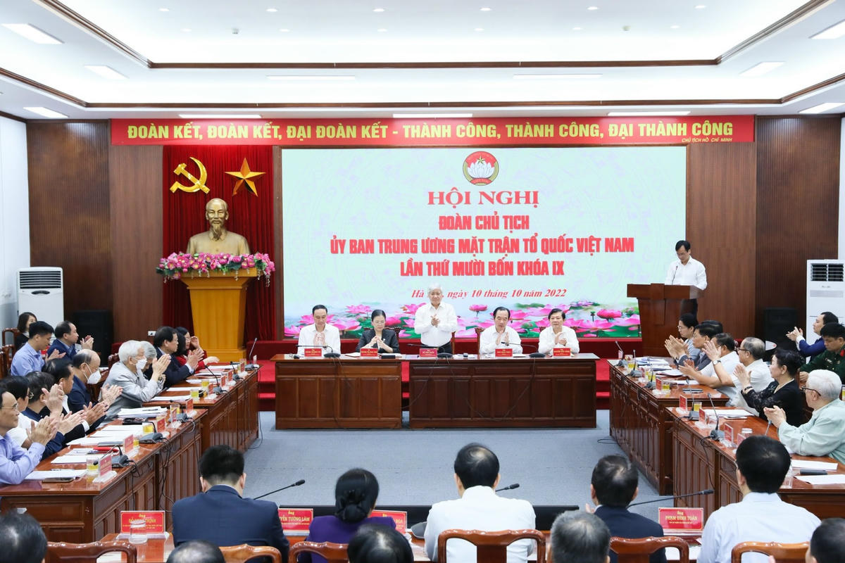 Toàn cảnh Hội nghị.