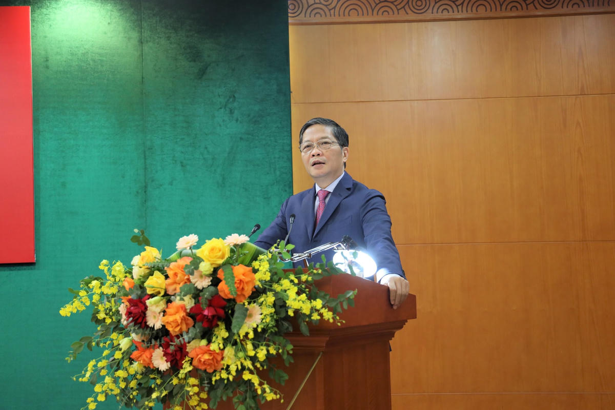 Ủy viên Bộ Chính trị, Trưởng Ban Kinh tế Trung ương Trần Tuấn Anh phát biểu tại hội nghị
