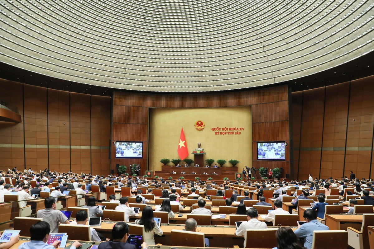 Các đại biểu đăng ký chất vấn (Ảnh: Quang Vinh)