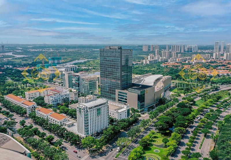 TP HCM đang là trung tâm toàn vùng, với vị thế "đầu tàu" toàn diện trên nhiều lĩnh vực kinh tế - xã hội.