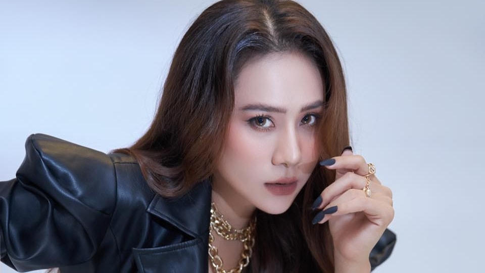 Bích Trâm từng trải qua quãng thời gian mưu sinh vất vả.